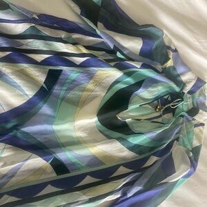 Multicolor Geometric Patterned Blouse